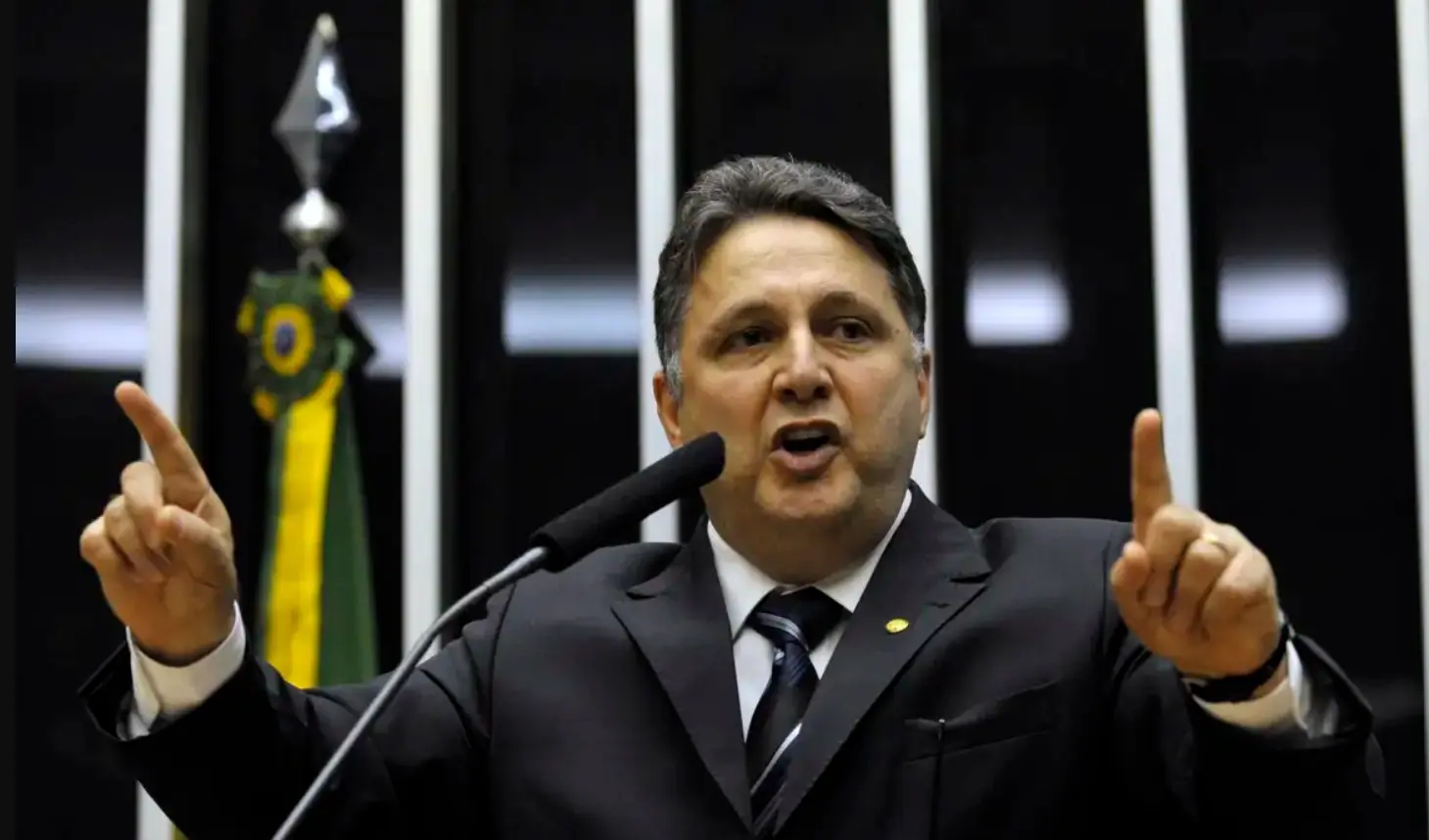 MPE apoia desistência de Garotinho e pode favorecer vitória de Ruas no primeiro turno 1 anthony garotinho rio de janeiro.jpg