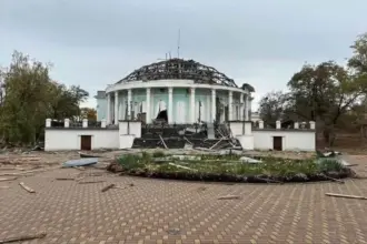 Bombardeio russo destrói igreja pentecostal em Kramatorsk, na Ucrânia 4 ataque russo destroi igreja pentecostal em kramatorsk 1024x5761 1