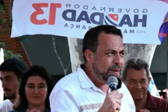 Boulos solicita prisão de prefeito de SP durante eleições presidenciais 9 boulos 910x568.jpg