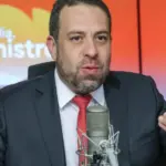 Corinthians e Caixa assinam termo para renegociar dívida de R$ 630 milhões com apoio de Boulos 3 boulos caixa 910x568.jpeg