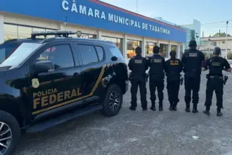Operação da PF em Tabatinga investiga esquema de certidões de nascimento falsas 7 c4a97c4b e909 4c66 bfb5 4f5e678c3f2c 768x568.jpeg