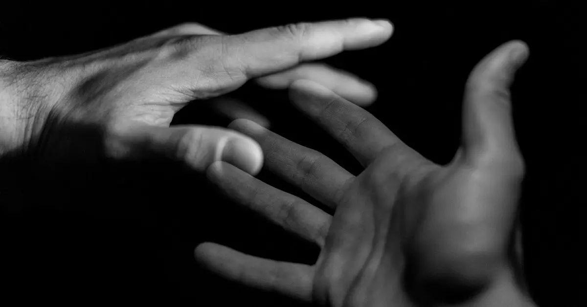 Como Enfrentar Problemas Sociais Sem Demonizar os Outros 1 confront social ills without demonizing
