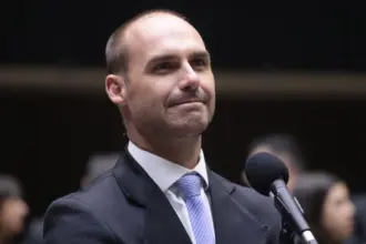 STF determina cumprimento de pena de Eduardo Bolsonaro por coação em processo 7 eduardo bolsonaro foto bruno spada camara