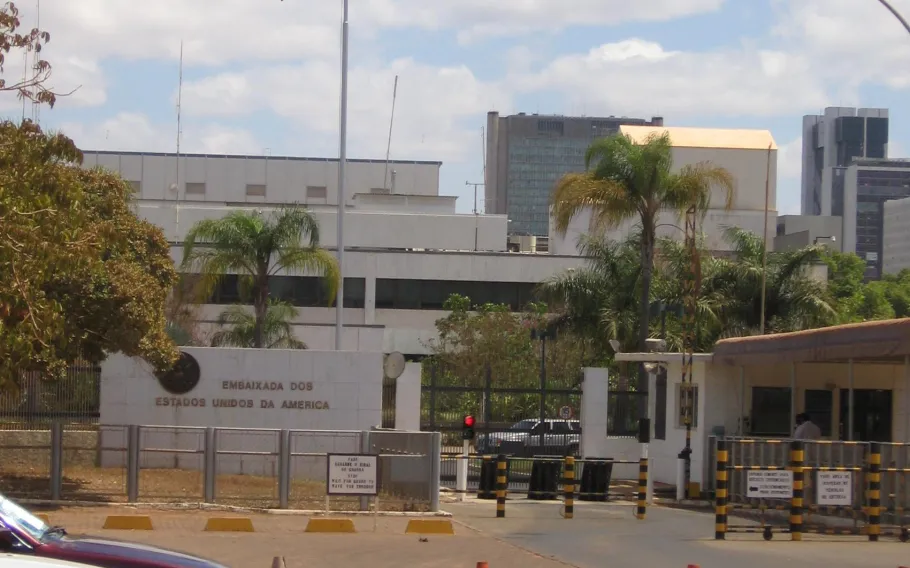 EUA suspendem atendimento consular no Brasil por preocupações de segurança 1 eua