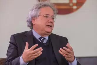 Fundador do PT reprova a denominação 'Exército de Lula' em grupo de campanha 6 ex deputado federal paulo delgado.jpg