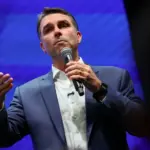 Flávio Bolsonaro adota tom mais propositivo em debate na Globo antes do segundo turno 3 flavio 11 910x568.jpg