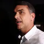 Flávio Bolsonaro não obteve votos em 106 urnas no segundo turno da eleição de 2026 3 flavio 7 910x568.jpg 3