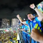 Flávio Bolsonaro atrai grande público em comício em Fortaleza (CE) 3 flavio bolsonaro 2.jpg