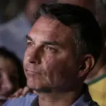 Flávio Bolsonaro, dos EUA, antecipa crise econômica sob Lula e fala em eleição antes de 2030 3 flavio bolsonaro fuga eua