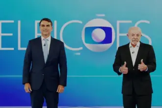 Checagem aponta Flávio Bolsonaro à frente em declarações verdadeiras durante debate 7 flavio bolsonaro x lula debate da globo.jpg