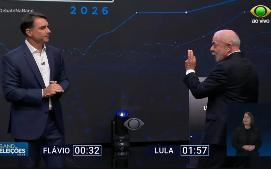 Lula exibe relógio de R$ 42 mil em debate, 93 vezes mais caro que o de Flávio Bolsonaro 1 flavio lula debate band 1