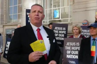 Igreja na Inglaterra busca na Justiça autorização para evangelizar em espaços públicos 4 igreja inglaterra batalha juridica evangelismo ruas 1024x5121 1