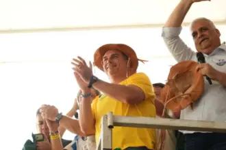 Lula solicita novamente ao TSE a cassação da chapa de Flávio Bolsonaro 5 image 2026 08 26 095718 910x568.jpg