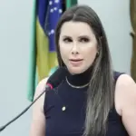 Carol De Toni condiciona apoio à presidência do Senado à pauta de impeachment de Moraes 3 img20241205101042000 910x568.jpg