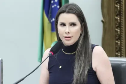 Carol De Toni condiciona apoio à presidência do Senado à pauta de impeachment de Moraes 6 img20241205101042000 910x568.jpg