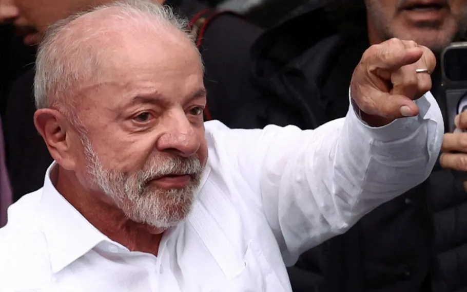 Wall Street Journal critica reeleição de Lula e aponta riscos para a economia brasileira 1 lula 2 1