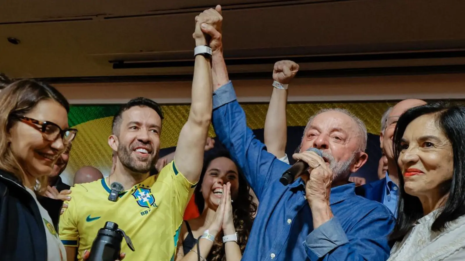 Gleisi e Janones convocam militância para ação contínua após reeleição de Lula 1 lula com andre janones foto ricardo stuckert secom scaled