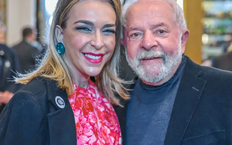 Roberta Luchsinger revela voto em Flávio Bolsonaro nas eleições de 2026 1 lula luchsinger nov2022