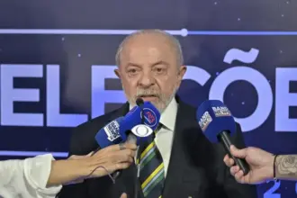 Lula é reeleito com 10,2 milhões de votos a mais no segundo turno das eleições de 2026 9 lula votacao 910x568.jpeg