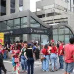 A Revolução de Barriga Cheia: A Paradoxa dos Manifestantes Pró-Lula 3 lulanapaulista 910x568.jpg