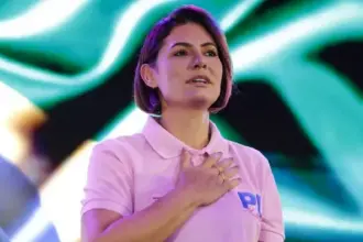 Michelle Bolsonaro clama por união entre apoiadores de Jair Bolsonaro 4 michelle.jpg 1