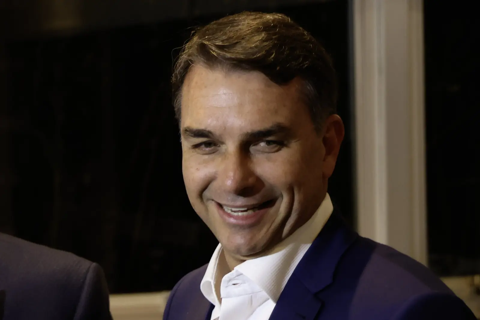 Flávio Bolsonaro registra 56,1 milhões de votos no primeiro turno de 2026, superando pai 1 news 143998 scaled