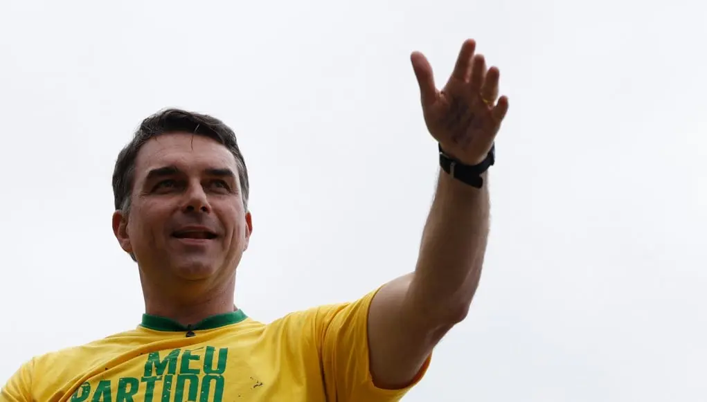 Vereador de Salvador denuncia ameaças após homenagear Flávio Bolsonaro 1 news 144649