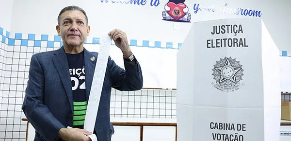 Kassio Nunes Marques vota no segundo turno em Brasília 1 nunes marques1.jpeg 1