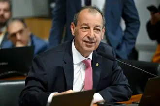 Omar Aziz lidera intenções de voto no Amazonas com 53%, aponta pesquisa 6 omar aziz amazonas.jpeg