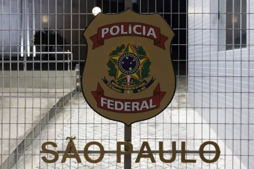 Polícia Federal realiza operação após alerta de possível ataque à Embaixada dos EUA no Brasil 7 pf policia federal