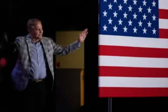 Republicanos Buscam Apoio de Eleitores Evangélicos em Corridas Acirradas no Texas 6 republicans midterms evangelicals
