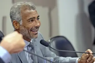Romário enfrenta cobrança de R$ 850 mil em dívida tributária; Justiça rejeita bloqueio de contas 6 romario.jpg