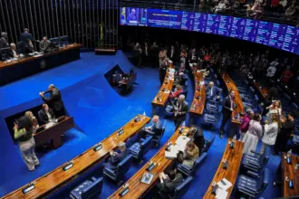 Oposição se mobiliza por impeachment de ministros do STF após reeleição de Lula 4 senado
