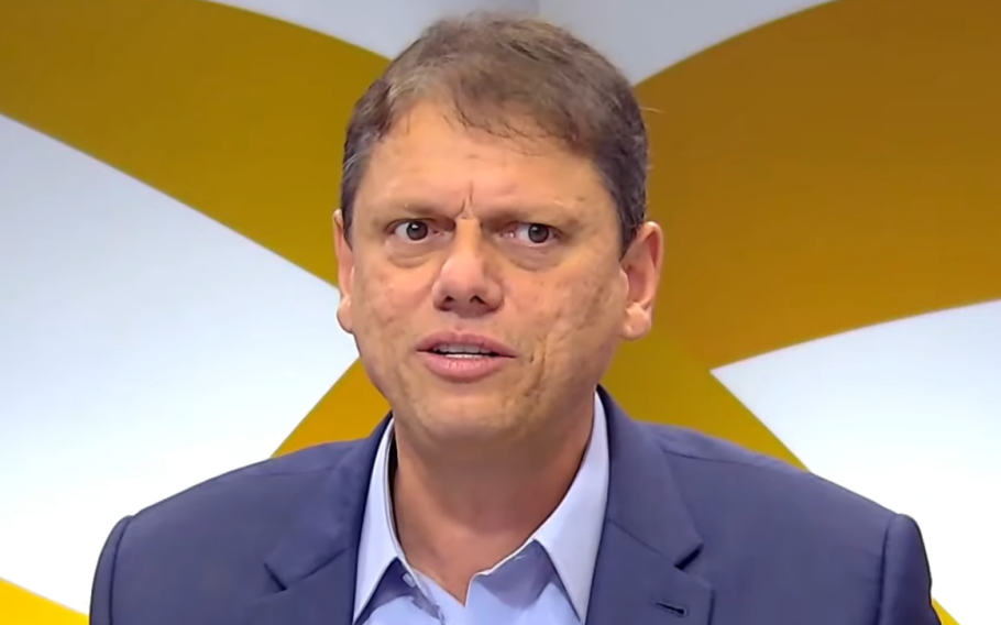 Tarcísio de Freitas anuncia estratégia de comunicação contra fake news do PT 1 tarcisio arena