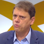 Tarcísio critica falta de fechamento do Túnel do Anhangabaú durante alagamento em SP 3 tarcisio arena oeste 910x568.png 1