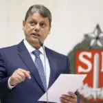 Tarcísio critica proposta de transporte gratuito de Lula e a classifica como "estelionato eleitoral" 3 tarcisio sobre lula 910x568.jpeg