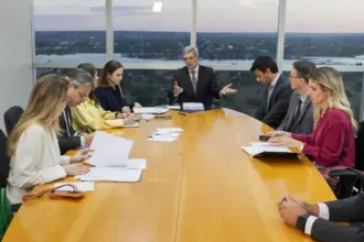 Conselho de Supervisão da Meta critica falhas na moderação durante eleições; TSE cobra igualdade nas campanhas 5 tse bellizze meta
