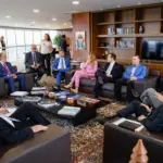Campanha de Lula afirma querer colaborar com TSE, mas promete reação a ataques 3 tse reuniao 13 10 2026 foto luiz roberto tse