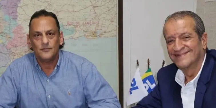 Valdemar Costa Neto também ficou surpreso com a saída de Flávio Bolsonaro, diz Wassef 1 valdemar e wassef.jpg